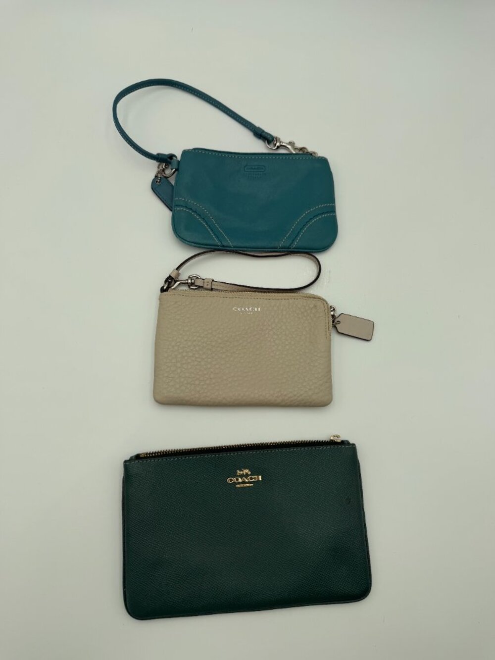 X3 Coach Beige Leather Wristlet Pouch